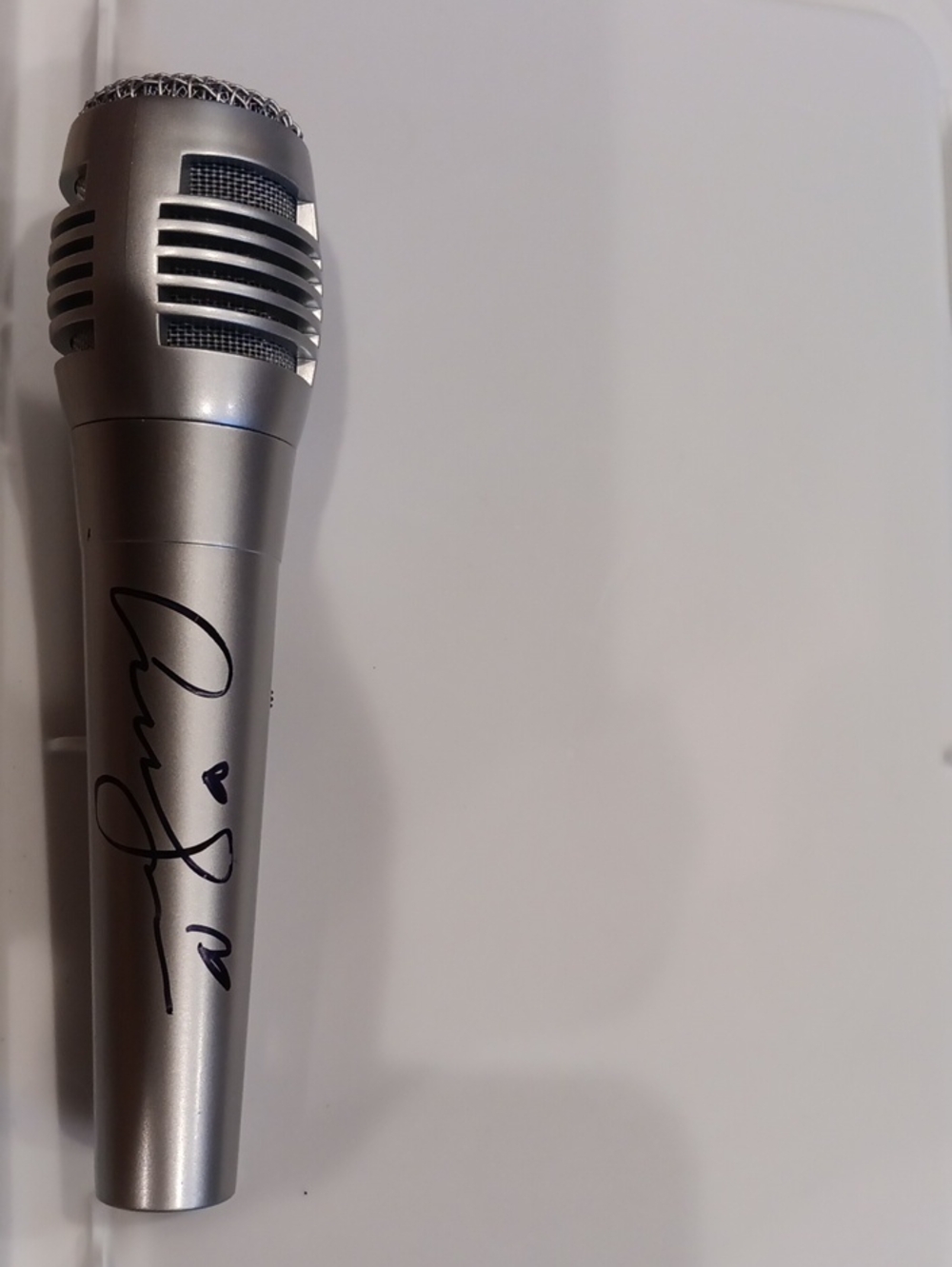 Ariana Grande signed/autographed Microphone w/COA (Pyle PDMIK1)
